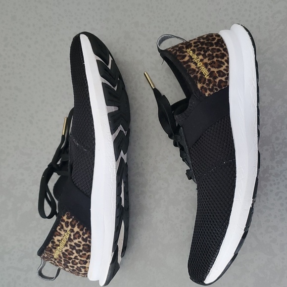 New Balance black and leopard print sneakers - Picture 3 of 4